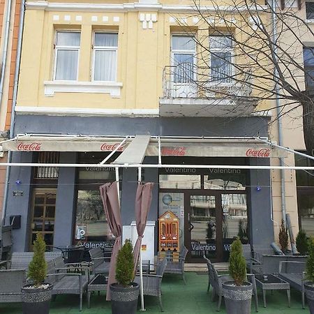 Валентино Hotel Vratsa Buitenkant foto